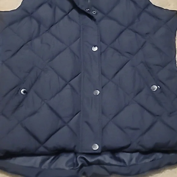 Quilted Vest - Picture 2 of 7